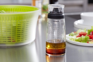 Salad Dressing Shaker