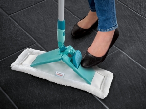 Mop with microfiber Classic 42X130 cm. LEIFHEIT